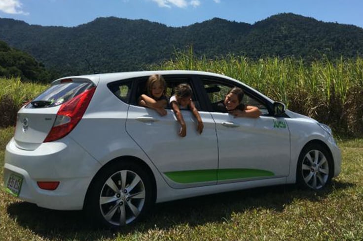 family travelling in jucy rental car in australia