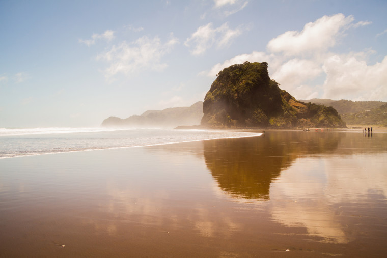 Piha beach