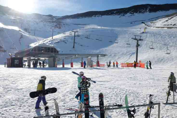 Skiers on Mount Hutt ski field, South Island New Zealand