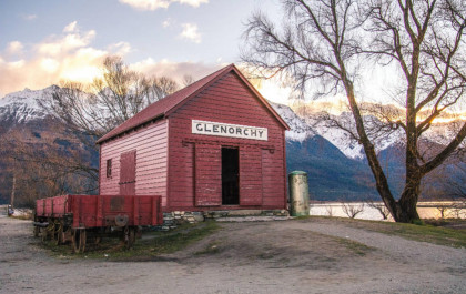 one week in queenstown with a camper COVER