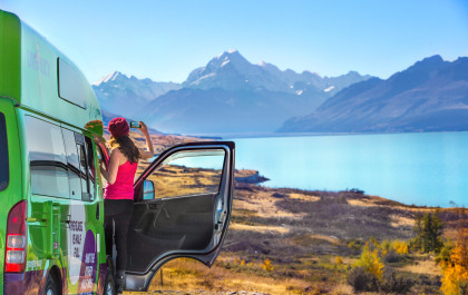 nz girl looking at lake pukaki